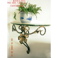 鐵藝桌椅優(yōu)劣之識別技巧